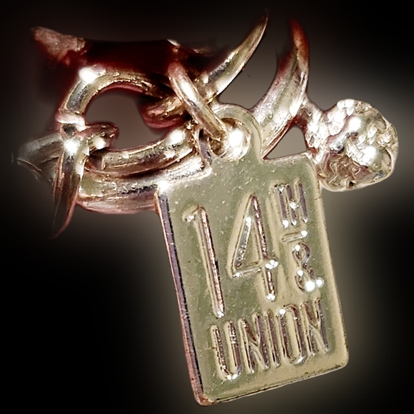 NWT NORDSTROM OFF THE RACK 14TH & UNION XL CHAIN HARDWARE TOGGLE BRACELET! - Picture 12 of 13